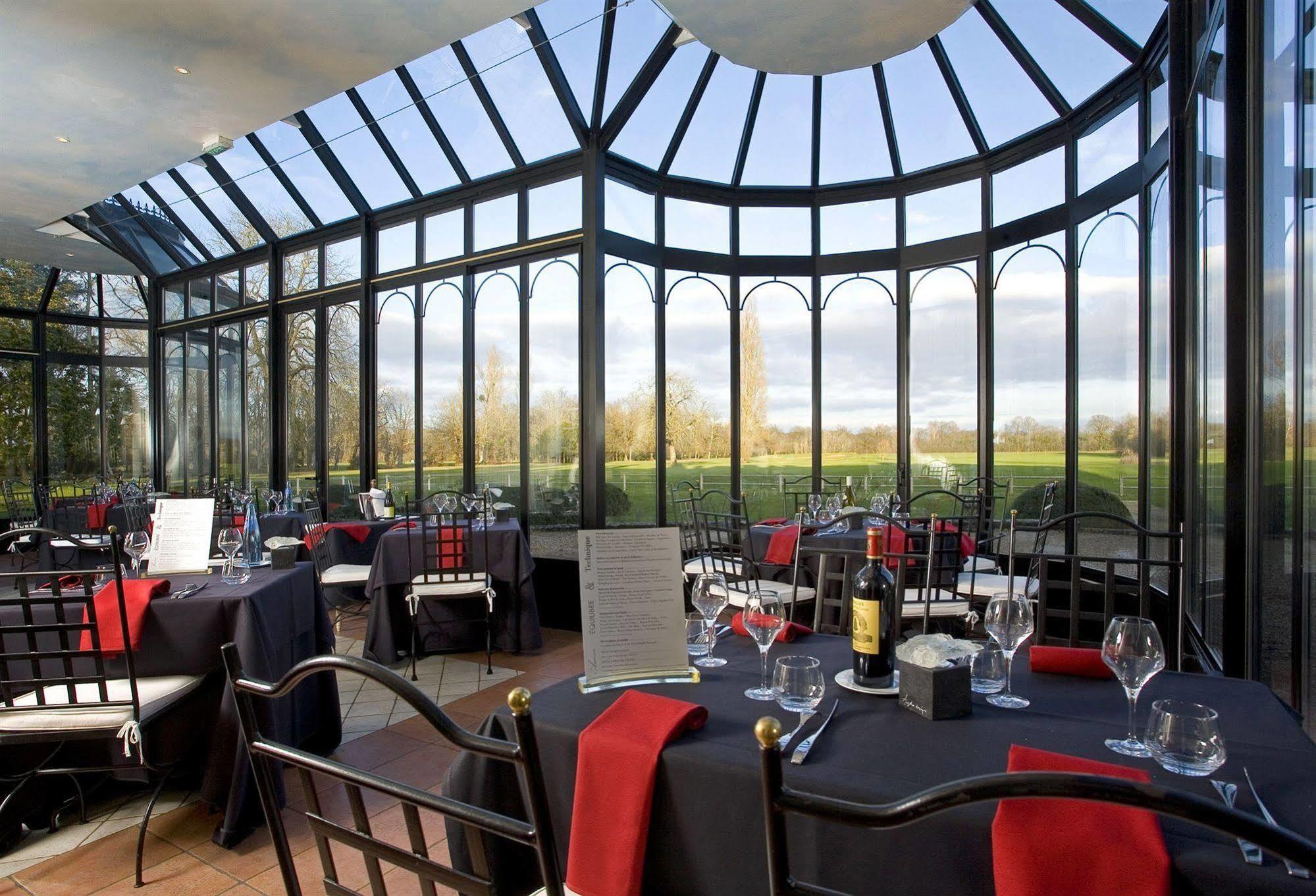 Hotel Chateau Golf Des Sept Tours Courcelles-de-Touraine Restaurant billede